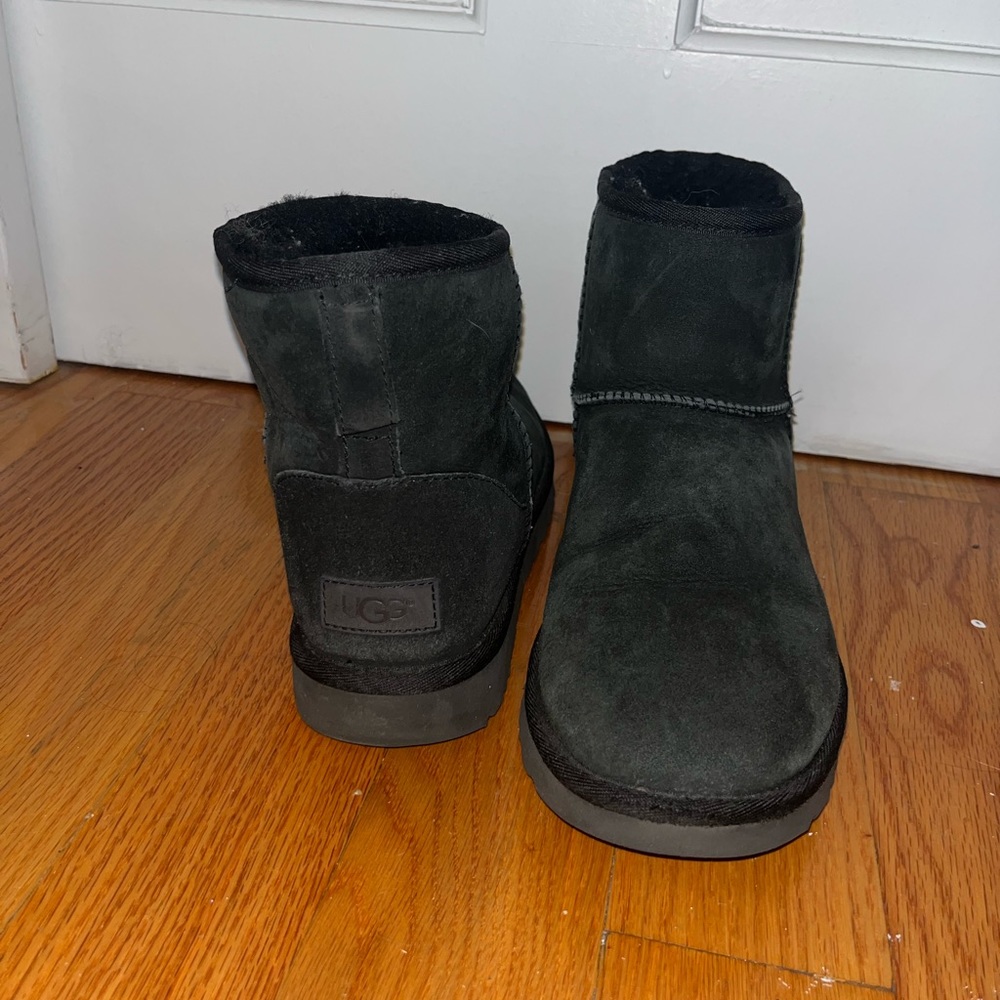 Mini Uggs - image 4